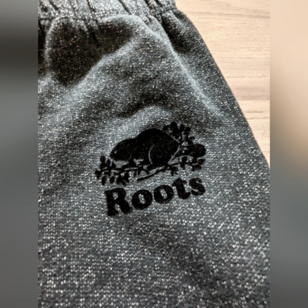 ROOTS Canada Sweatpants (XS)